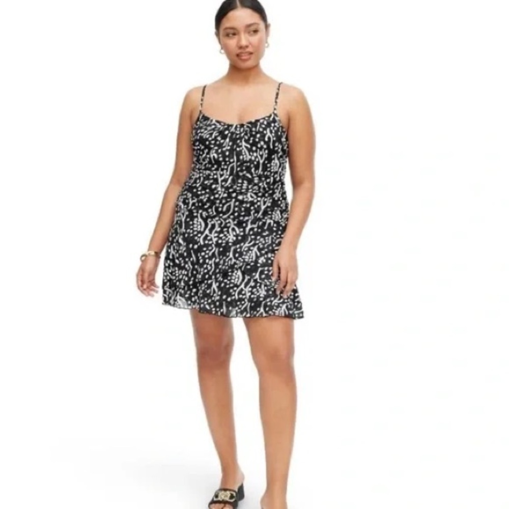 Diane Von Furstenberg x Target 3X Black and White Abstract Polka Dot Dress Cute